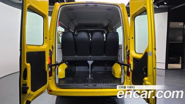 Renault Korea(Samsung) Master 13인승, 2019 20