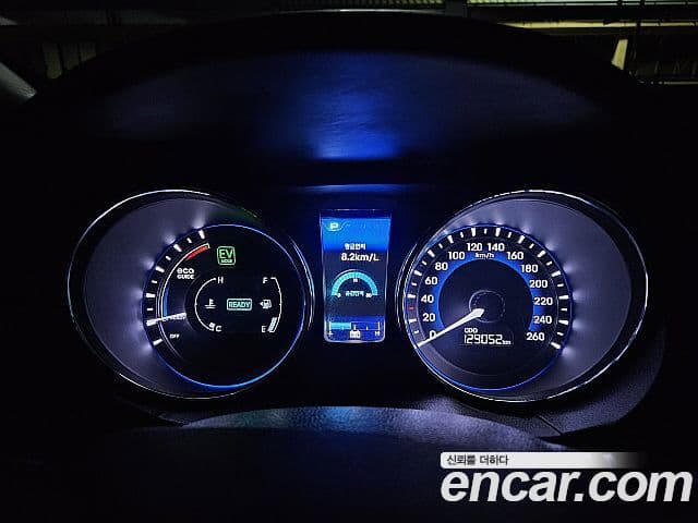 Hyundai Sonata гибрид Premier, 2012 11