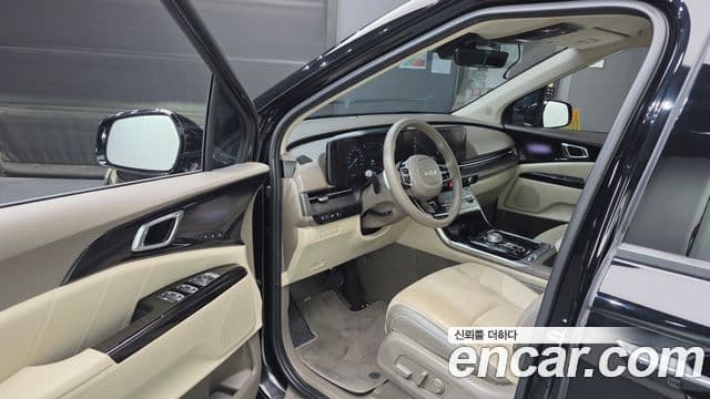 Kia Carnival 4세대 Signature, 2023 10