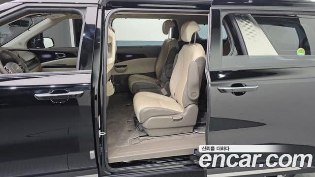 Kia Carnival 4세대 Signature, 2023 11