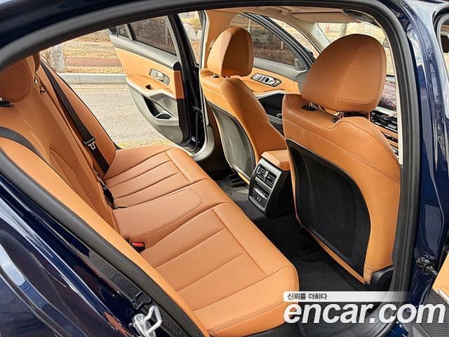 BMW 3시리즈 (G20), 2025 16