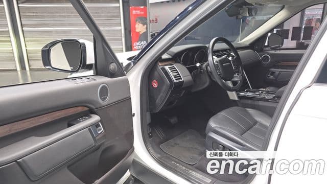 Land Rover Discovery 5 3.0 TD6 HSE, 2017 11