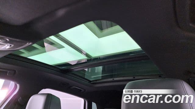 Audi e-Tron, 2022 18