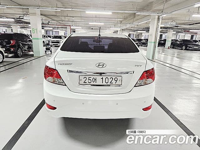Hyundai Accent(новый кузов / новое поколение) Modern, 2014 7