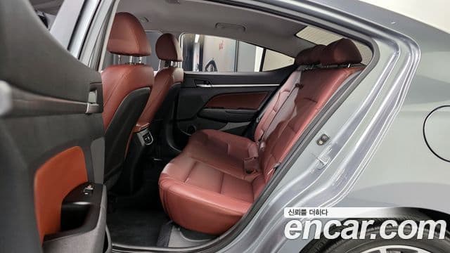 Hyundai The / новый New Avante AD Premium, 2019 12