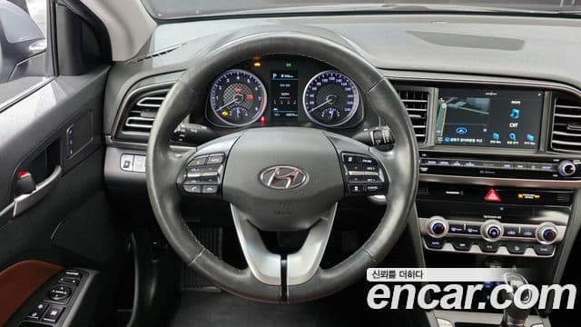 Hyundai The / новый New Avante AD Premium, 2019 13