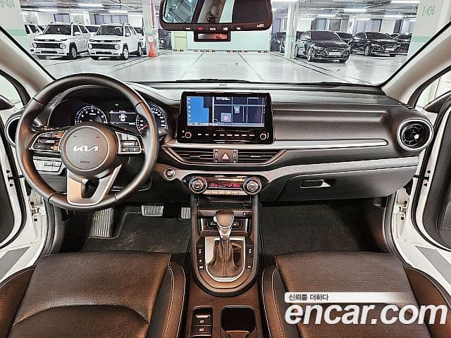 Kia The / новый New K3 2세대 Prestige, 2022 13