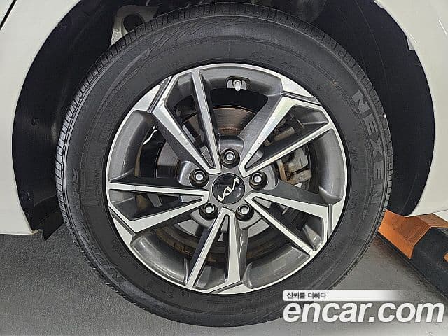 Kia The / новый New K3 2세대 Prestige, 2022 20