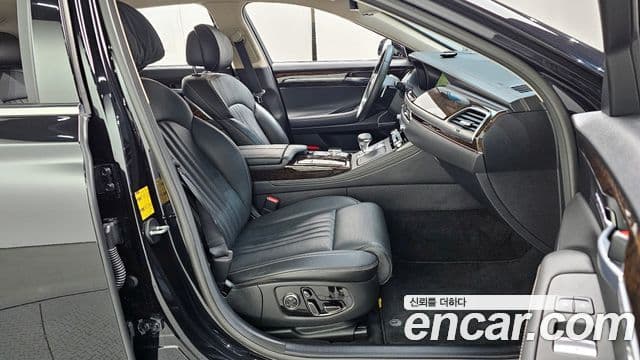 Genesis G90 Premium Luxury, 2021 11