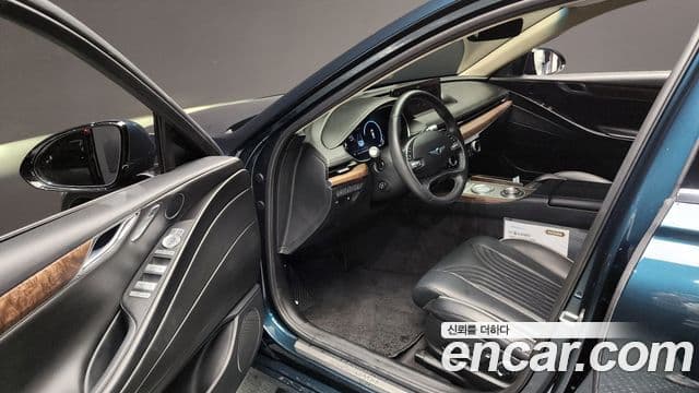 Genesis G80 (RG3) бензин 2.5 турбо 2WD, 2021 10