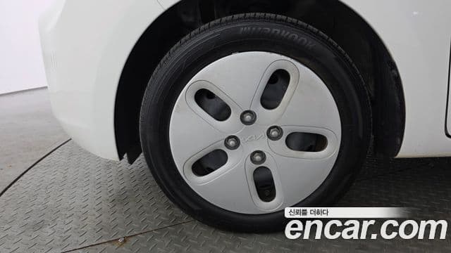 Kia The / новый New Ray Standard, 2022 все фото