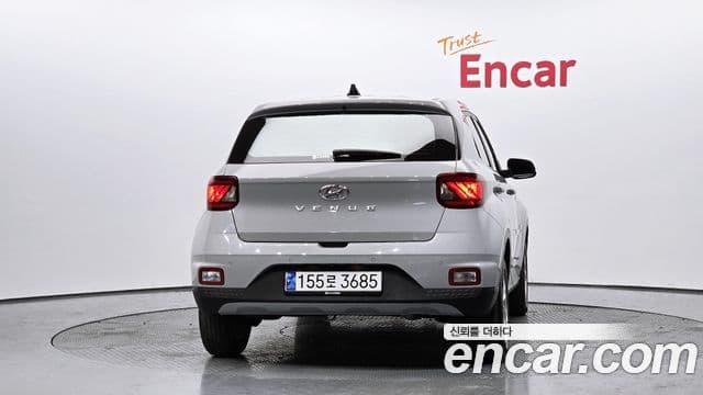 Hyundai Venue 1.6 Modern Plus, 2022 4