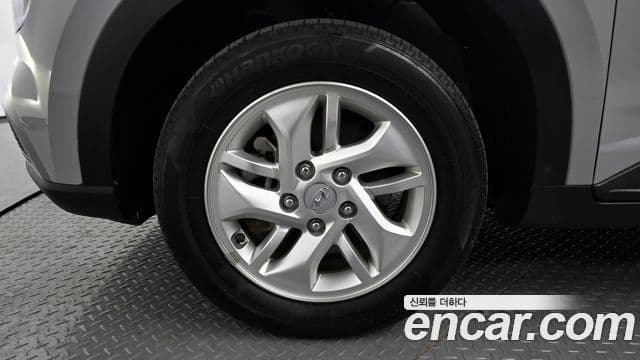 Hyundai Venue 1.6 Modern Plus, 2022 все фото