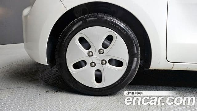 Kia The / новый New Ray Standard, 2022 все фото