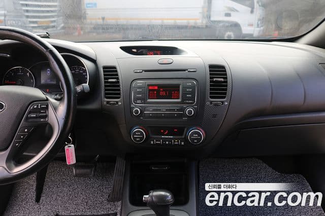 Kia K3 Luxury, 2015 13