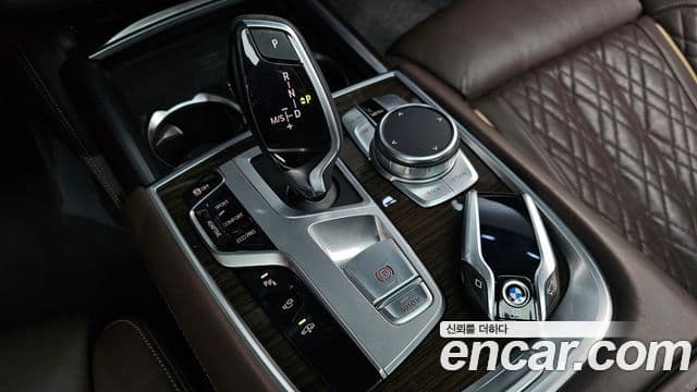 BMW 7시리즈 (G11) 740Li xDrive Design Pure Excellence, 2022 9