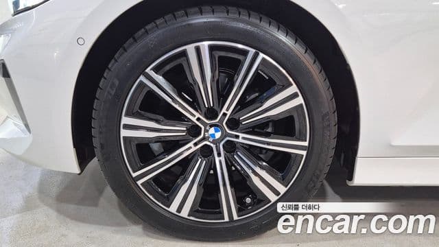 BMW 3시리즈 (G20) 320i Туринг (Touring), 2025 все фото