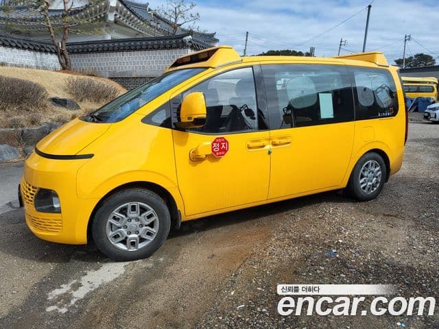 Hyundai Staria 15인승, 2023 2