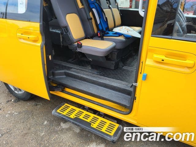 Hyundai Staria 15인승, 2023 6