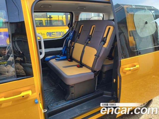 Hyundai Staria 15인승, 2023 10