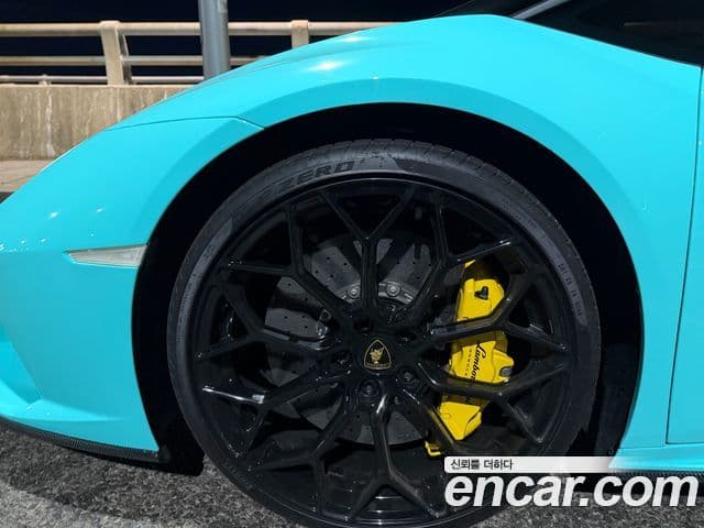 Lamborghini 우라칸 LP640-4 Evo Spyder, 2023 10