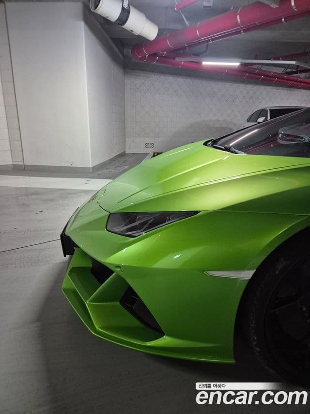 Lamborghini 우라칸 LP640-4 Evo Spyder, 2023 12