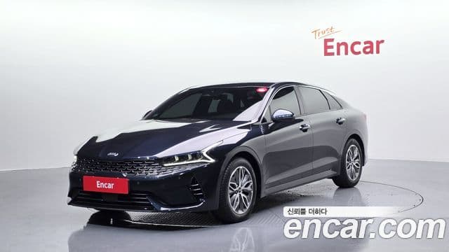 Kia K5 гибрид 3세대 Signature, 2021 1