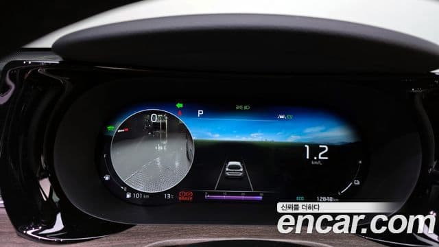 Kia K5 гибрид 3세대 Signature, 2021 8