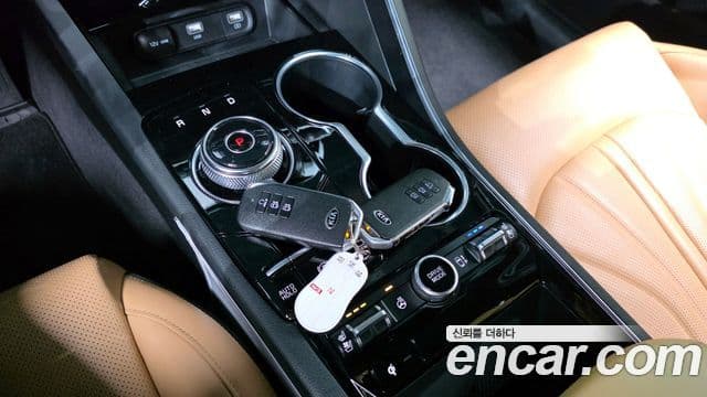 Kia K5 гибрид 3세대 Signature, 2021 9