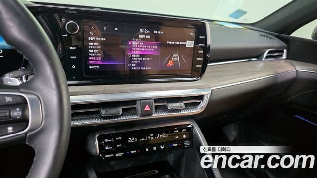 Kia K5 гибрид 3세대 Signature, 2021 14