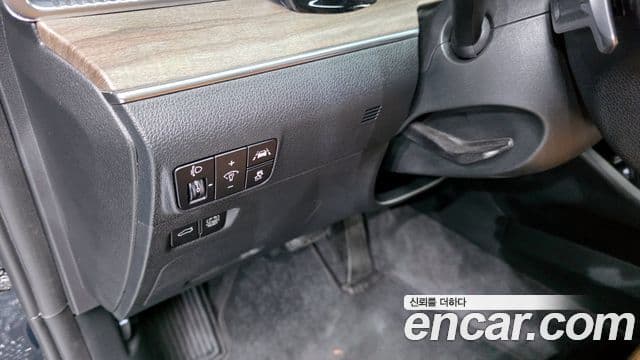Kia K5 гибрид 3세대 Signature, 2021 16