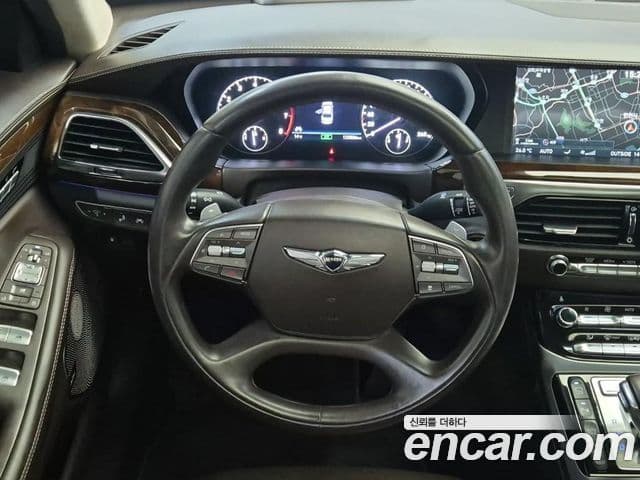 Genesis EQ900 Prestige, 2018 9