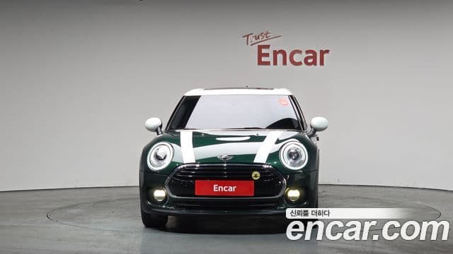 Mini Cooper D 클럽맨 2세대, 2017 3