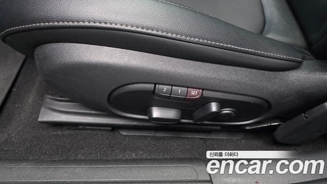 Mini Cooper D 클럽맨 2세대, 2017 15