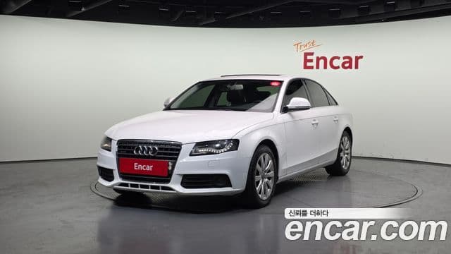 Audi New A4 B8, 2009 1