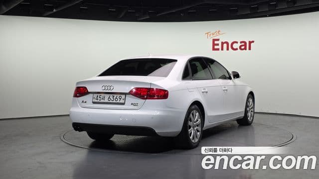 Audi New A4 B8, 2009 2