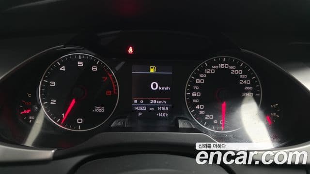 Audi New A4 B8, 2009 8