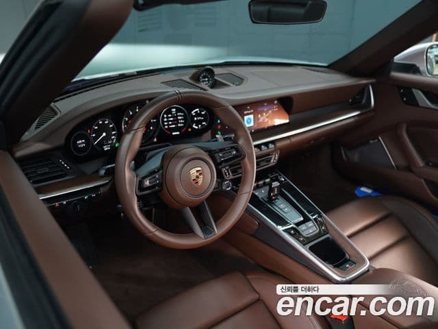 Porsche 911 (992) Carrera кабриолет, 2023 12