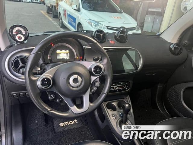 Smart 포투 카브리오 3세대 EQ, 2018 6