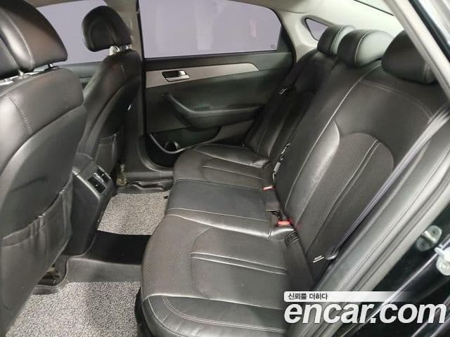 Hyundai LF Sonata Premium, 2015 7