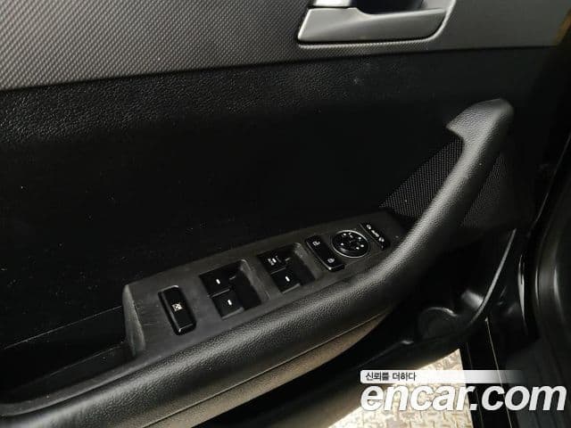 Hyundai LF Sonata Premium, 2015 10