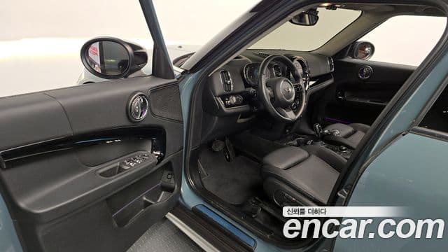 Mini Cooper Countryman 2세대, 2023 10