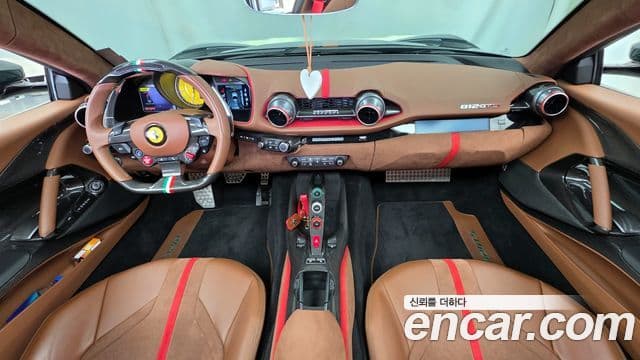 Ferrari 812 GTS, 2022 7