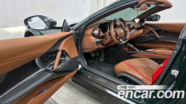 Ferrari 812 GTS, 2022 10