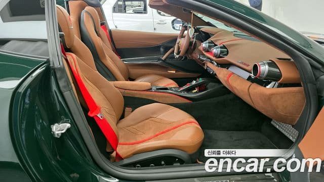 Ferrari 812 GTS, 2022 11