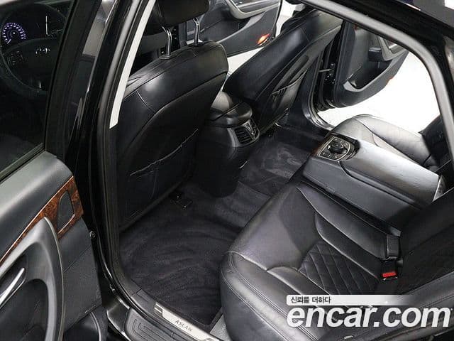 Hyundai Aslan Premium, 2015 16