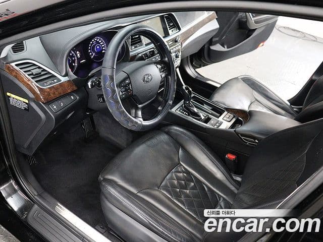 Hyundai Aslan Premium, 2015 17