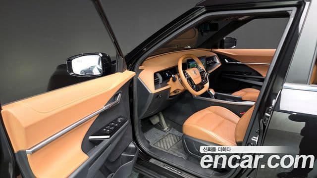 KG모빌리티(SsangYong) Torres T7, 2023 10