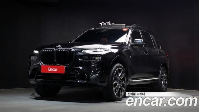 BMW X7 (G07) xDrive 40i M Sport 7인승, 2025 1
