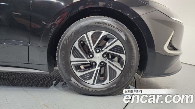 Hyundai Sonata гибрид (DN8) Modern, 2022 все фото